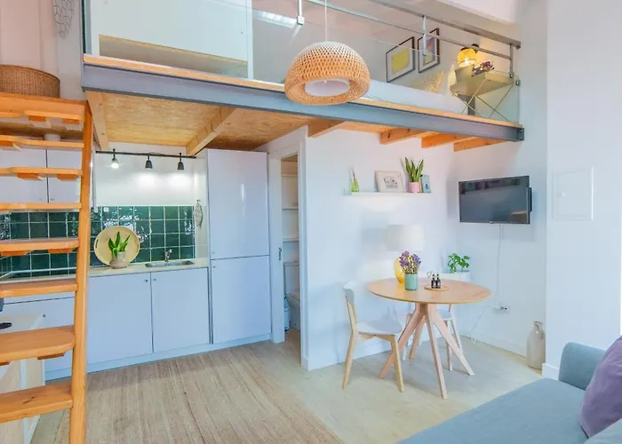 Viva Fontainhas * פורטו